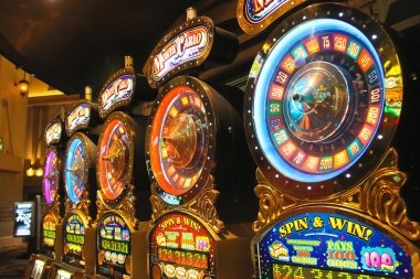 Captain's Bounty game interface on lagutogel login showing treasure meter and bet controls